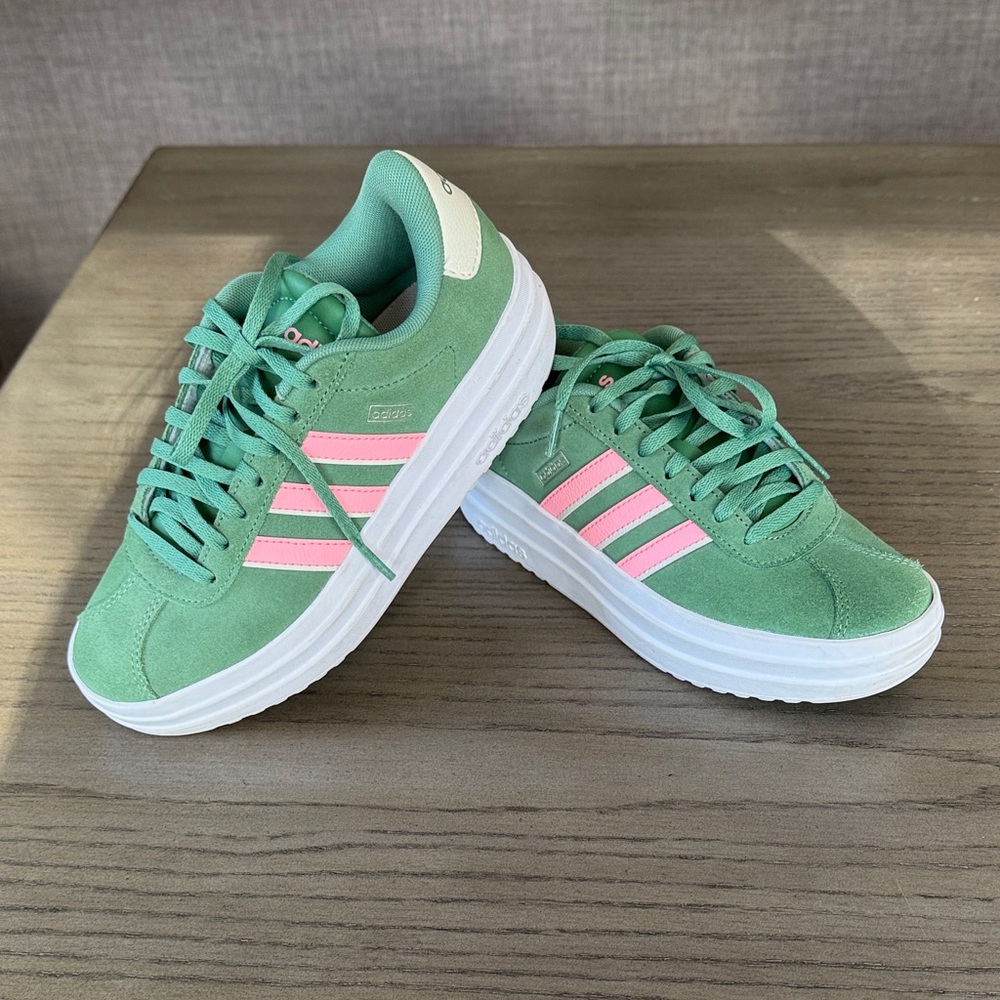 Adidas sneakers size 5